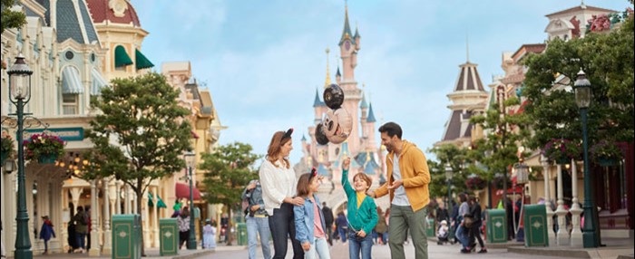 6 Reasons to Visit Disneyland® Paris in October 2019
